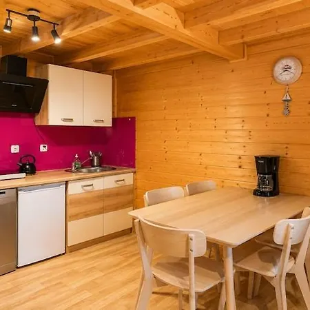 Comfortable With A Zone بيت للعطل Wrzosowo (Kamien)